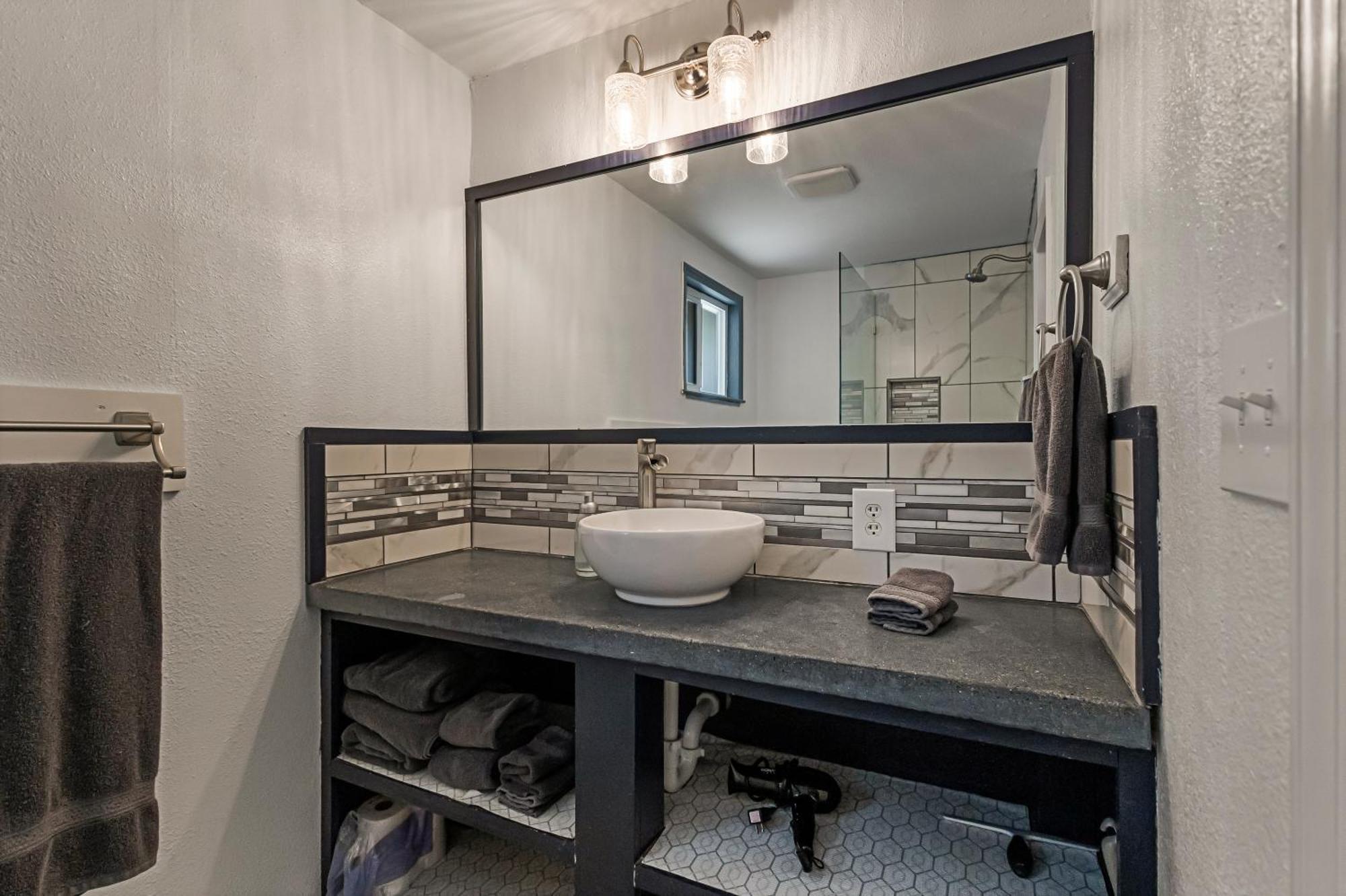 Guest House, Accessible To Downtown, & Fast Wifi! Chico Exterior foto