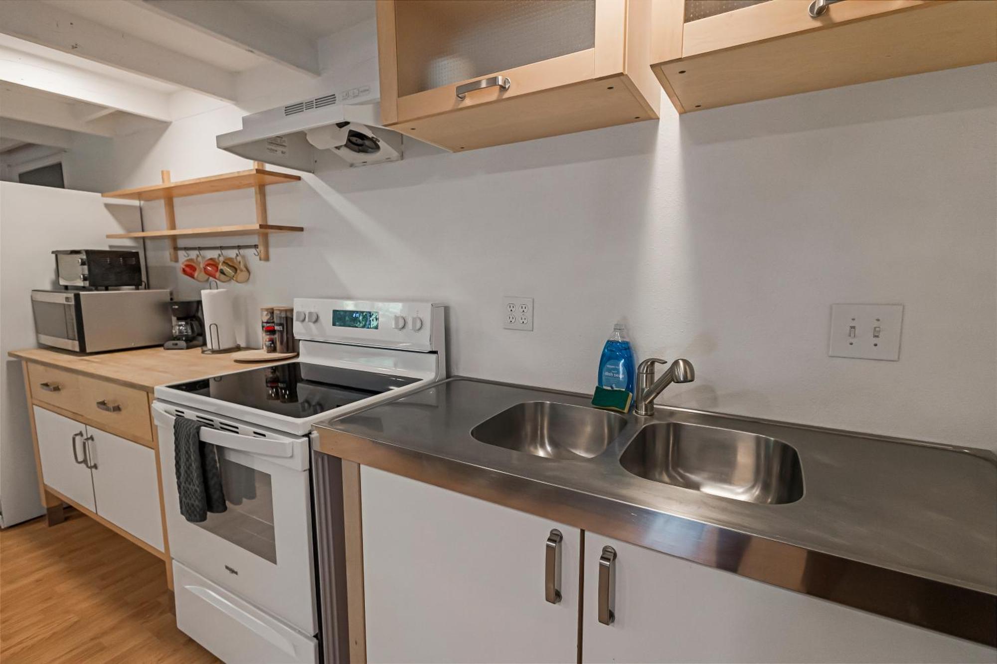 Guest House, Accessible To Downtown, & Fast Wifi! Chico Exterior foto